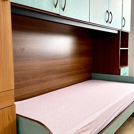 M392 - Marcelli, Trilocale Con Terrazzo Comodo Ai Servizi Апартаменты